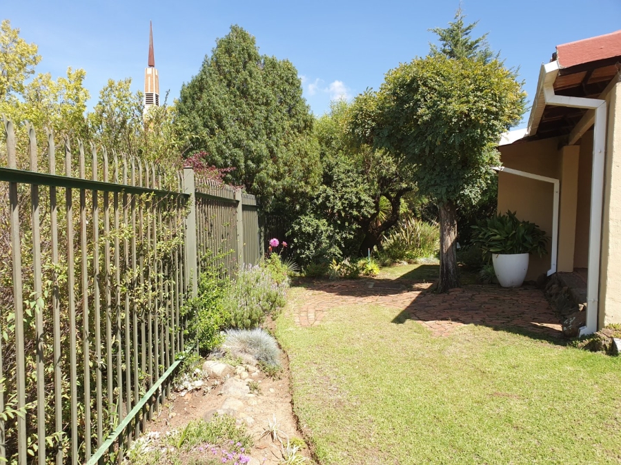 4 Bedroom Property for Sale in Hospitaalheuwel Free State